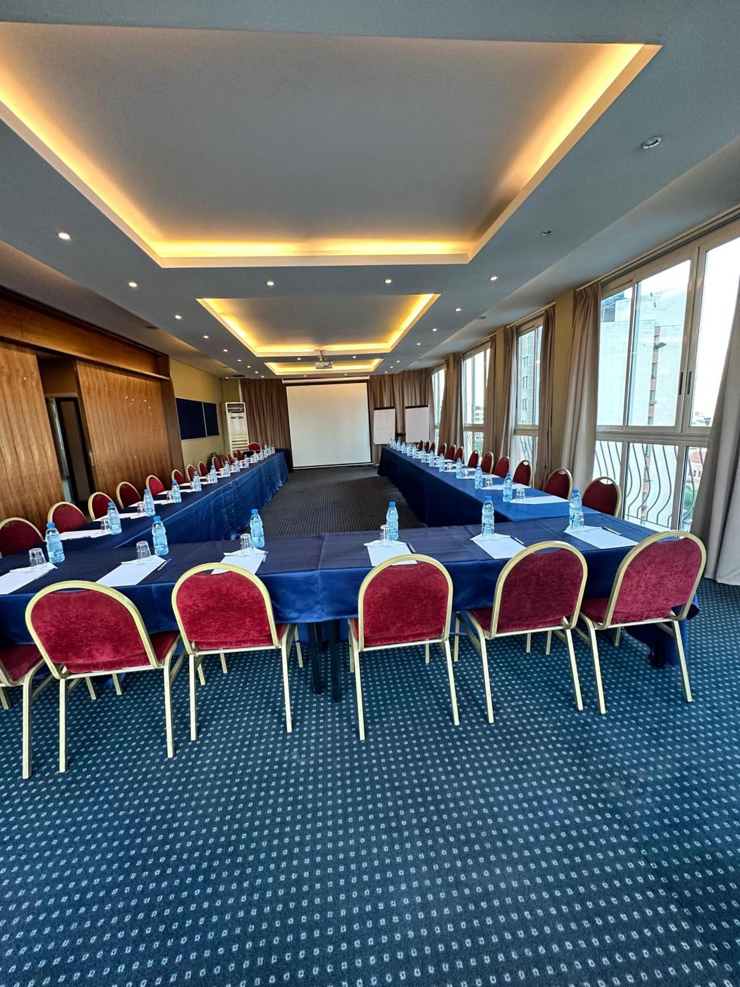 Padova Hotel Бейрут Экстерьер фото