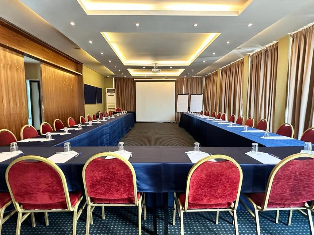 Padova Hotel Бейрут Экстерьер фото