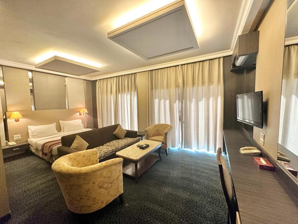 Padova Hotel Бейрут Экстерьер фото