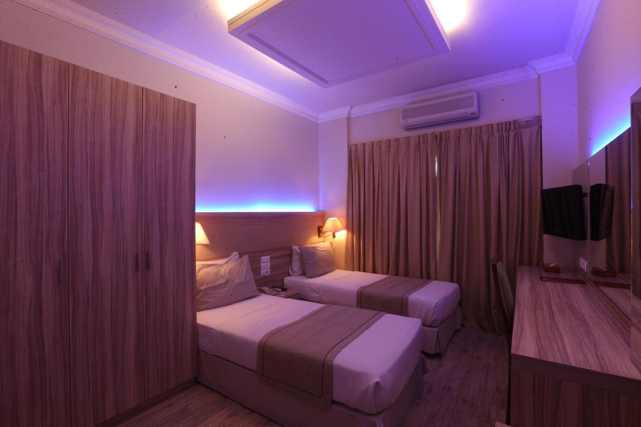 Padova Hotel Бейрут Экстерьер фото
