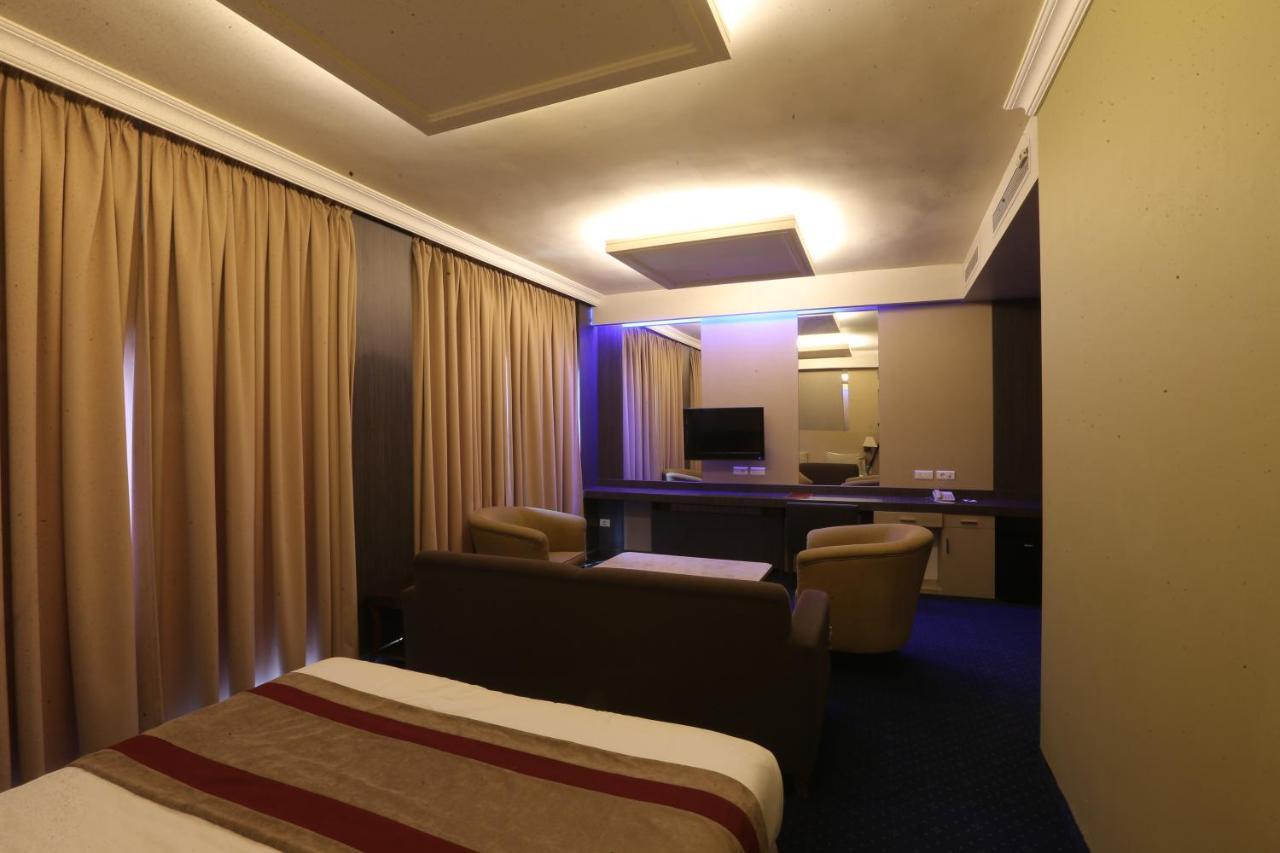Padova Hotel Бейрут Экстерьер фото