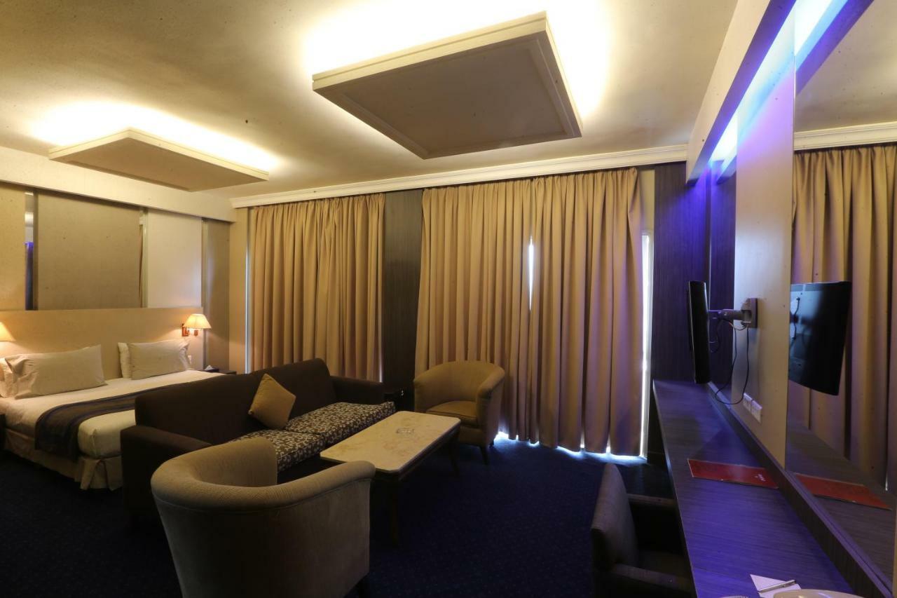 Padova Hotel Бейрут Экстерьер фото